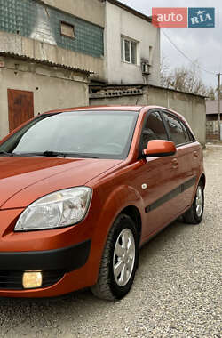 Хетчбек Kia Rio 2008 в Івано-Франківську