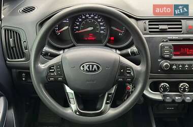 Седан Kia Rio 2013 в Києві