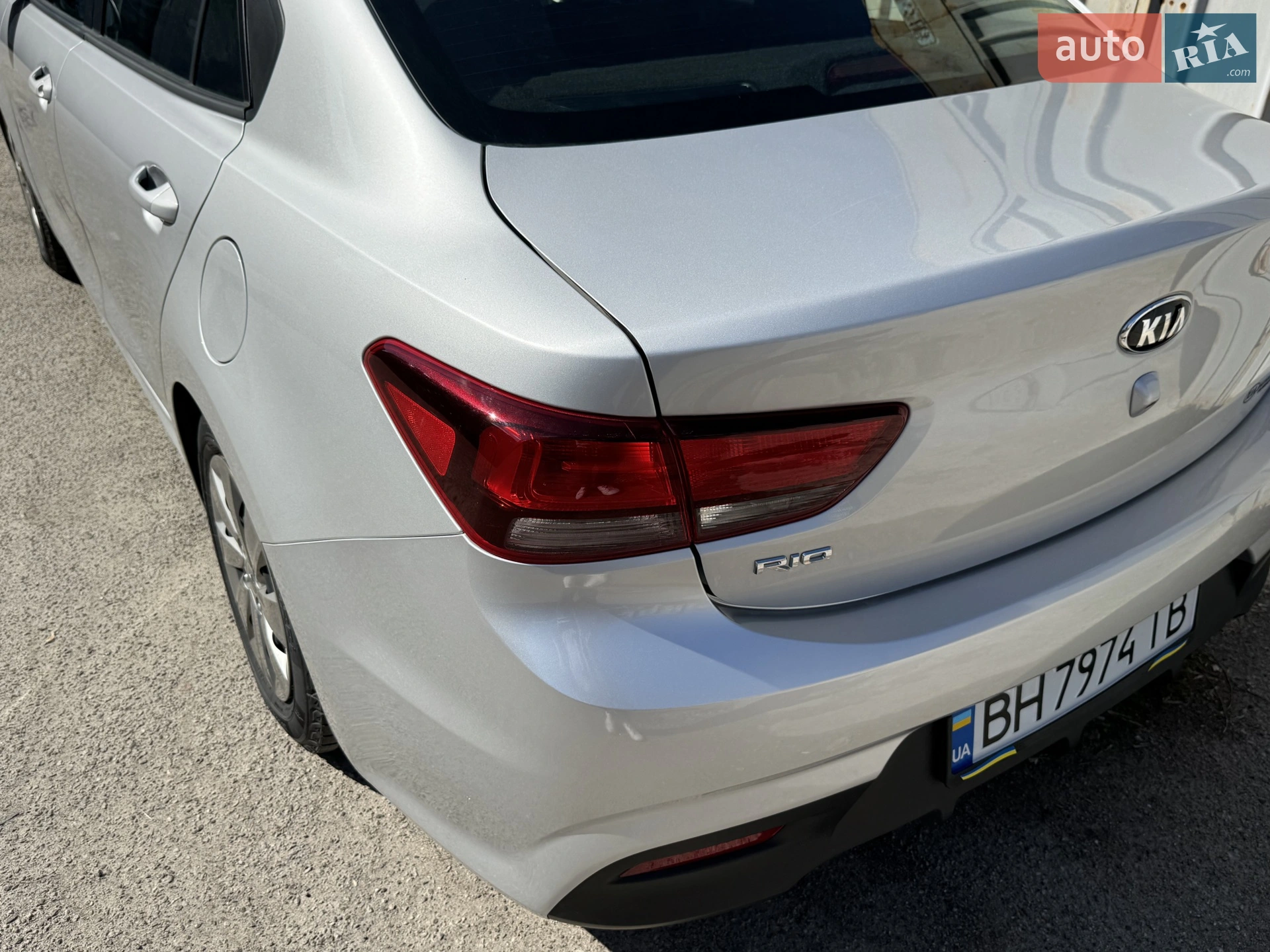 2019 Kia Rio - мініатюра 4