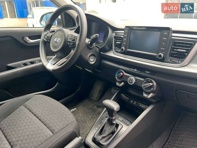 Седан Kia Rio 2018 в Одесі