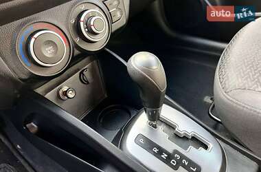 Седан Kia Rio 2012 в 