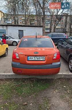 Седан Kia Rio 2006 в 