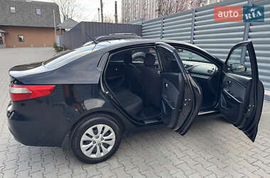 Седан Kia Rio 2012 в 
