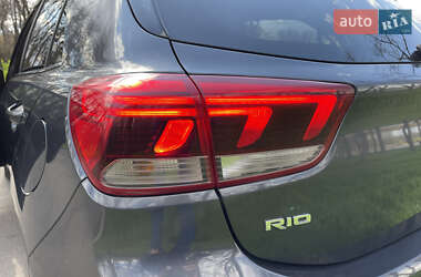 Хетчбек Kia Rio 2018 в 
