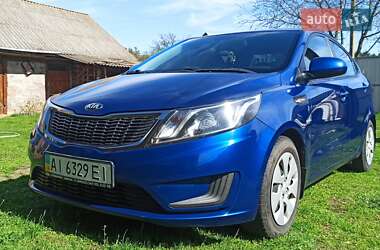 Седан Kia Rio 2013 в 