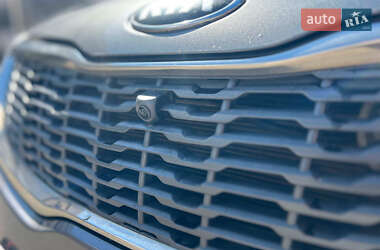 Седан Kia Rio 2013 в 