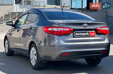 Седан Kia Rio 2013 в 