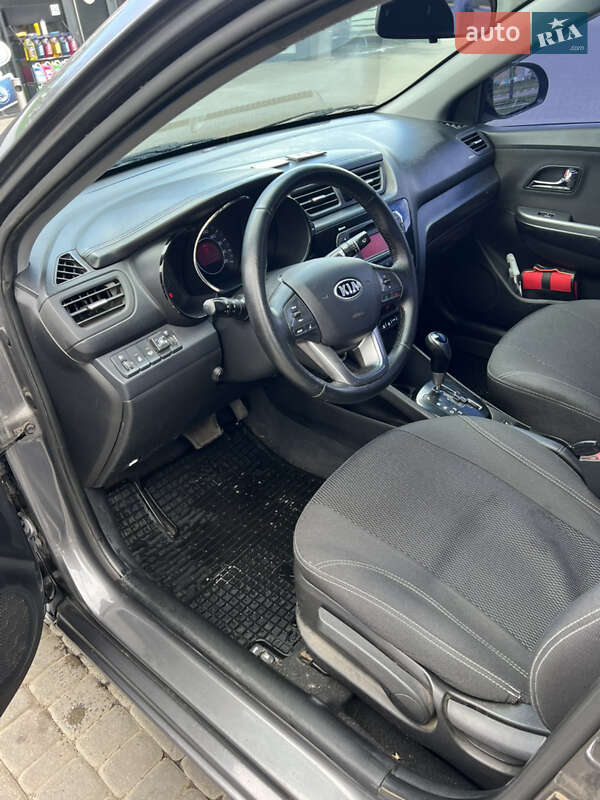 Седан Kia Rio 2014 в Харькове фото 5 Седан Kia Rio 2014 в Харькове