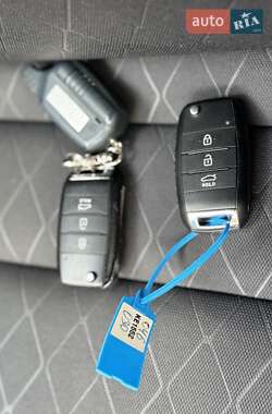Хэтчбек Kia Rio 2016 в 