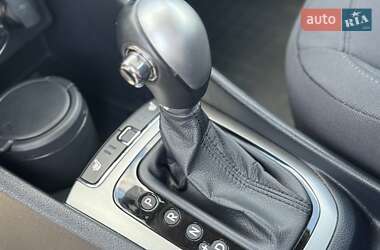 Хэтчбек Kia Rio 2016 в 