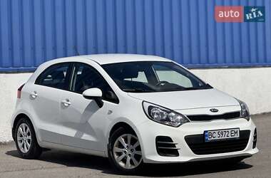 Хэтчбек Kia Rio 2016 в 