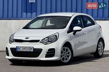 Хэтчбек Kia Rio 2016 в 