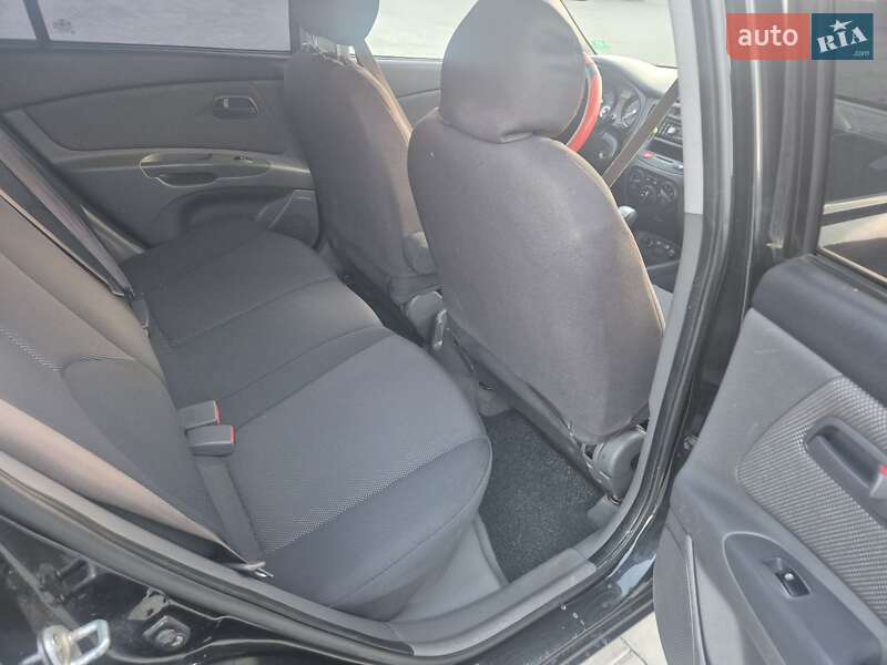 Хэтчбек Kia Rio 2007 в Днепре