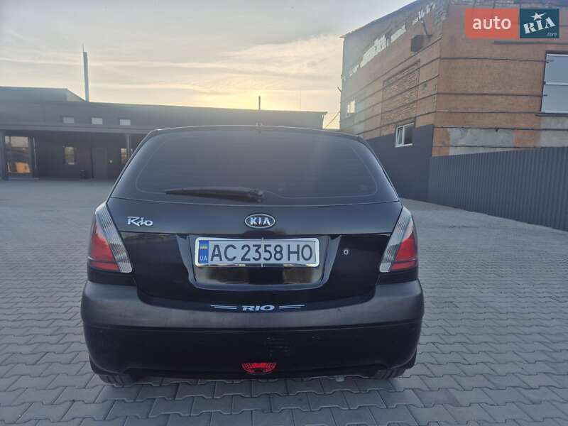 Хэтчбек Kia Rio 2007 в Днепре