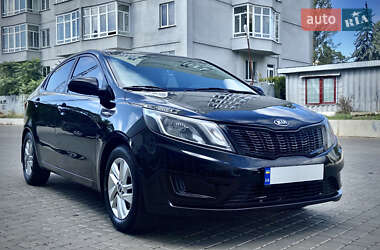 Седан Kia Rio 2014 в Одесі