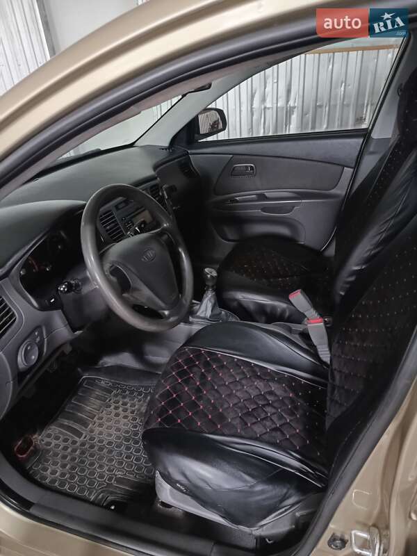 Седан Kia Rio 2009 в Вінниці фото 5 Седан Kia Rio 2009 в Вінниці