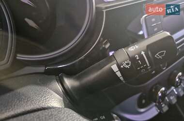 Седан Kia Rio 2017 в 