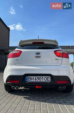 Хетчбек Kia Rio 2012 в Києві