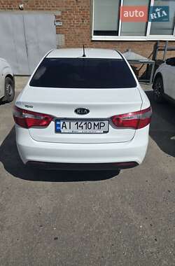 Седан Kia Rio 2012 в Полтаві