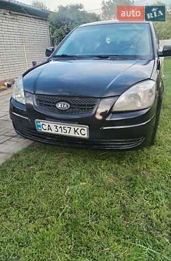 Хетчбек Kia Rio 2008 в Золотоноші