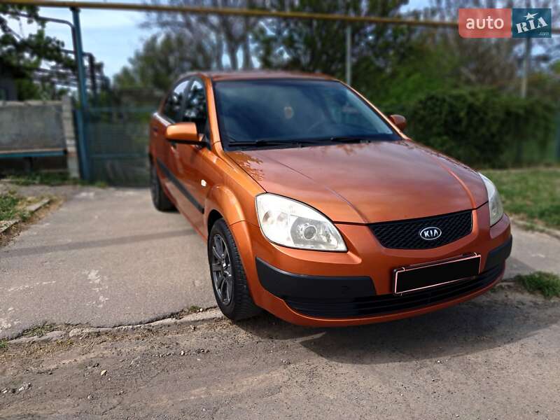 Седан Kia Rio 2007 в 