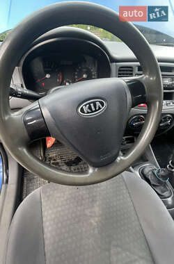 Седан Kia Rio 2007 в 