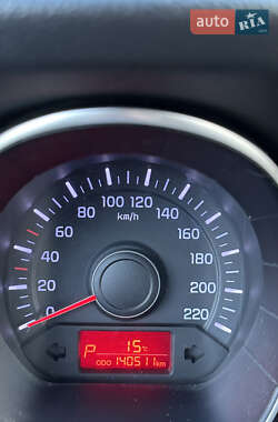 Седан Kia Rio 2013 в 