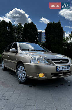 Универсал Kia Rio 2004 в Ивано-Франковске