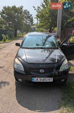 Хетчбек Kia Rio 2008 в Черкасах