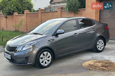 Седан Kia Rio 2013 в Одессе