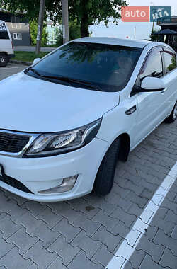 Седан Kia Rio 2012 в 