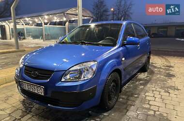 Хетчбек Kia Rio 2006 в Полтаві