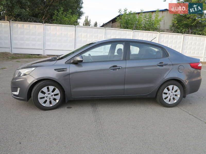 Седан Kia Rio 2011 в Киеве