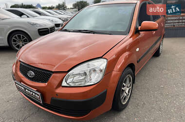 Седан Kia Rio 2007 в Києві