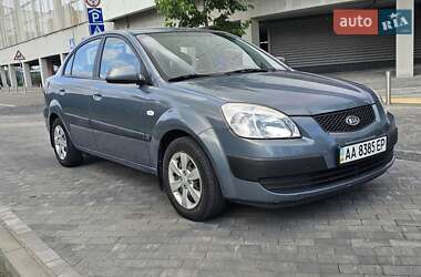 Седан Kia Rio 2007 в Києві