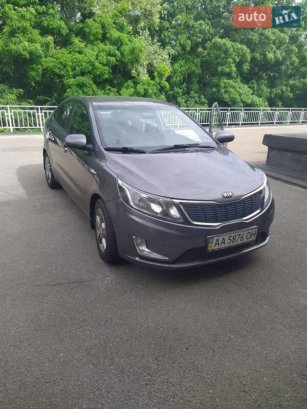 Kia Rio 2013