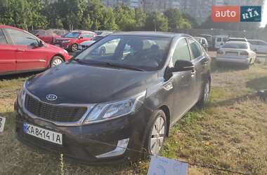 Седан Kia Rio 2012 в Черкасах