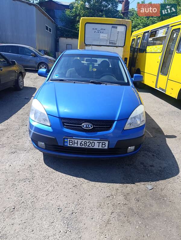 Kia Rio 2006