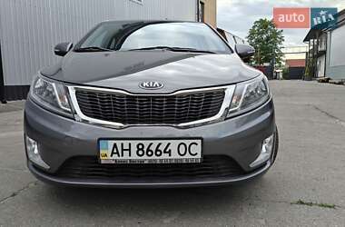 Седан Kia Rio 2013 в Виннице