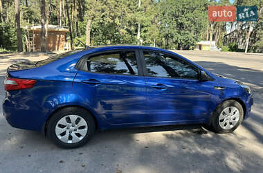 Седан Kia Rio 2012 в 