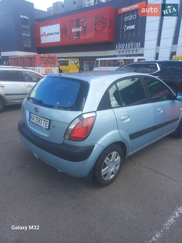 Хетчбек Kia Rio 2008 в Києві
