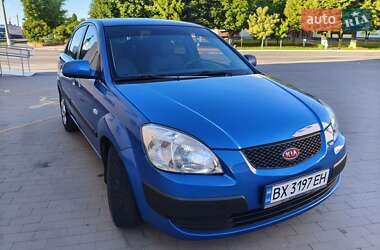 Седан Kia Rio 2007 в Калинівці