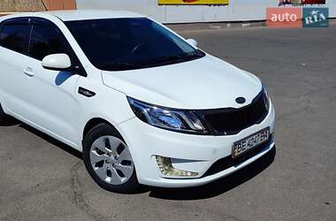 Хетчбек Kia Rio 2012 в Миколаєві