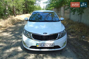 Хэтчбек Kia Rio 2012 в Николаеве
