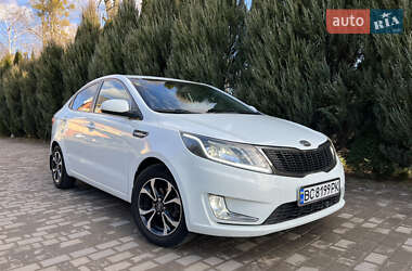 Седан Kia Rio 2012 в Самборе