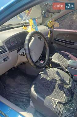 Универсал Kia Rio 2003 в Одессе