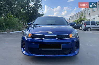 Седан Kia Rio 2018 в 