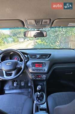Седан Kia Rio 2012 в 
