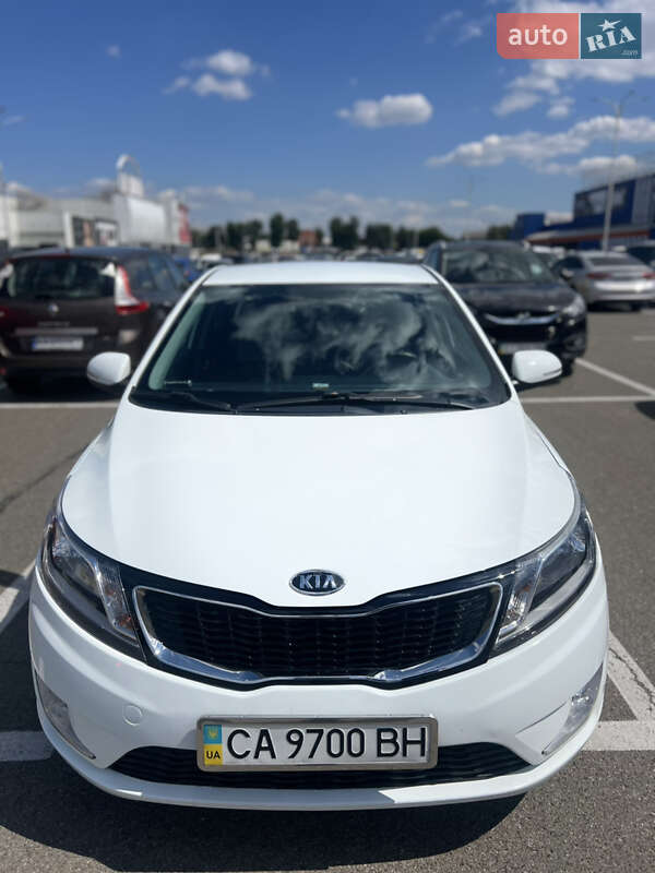 Седан Kia Rio 2012 в Киеве