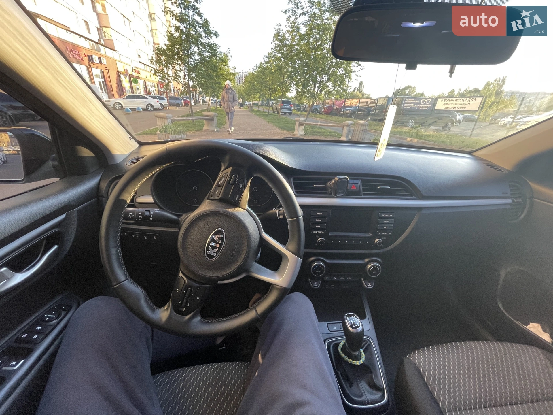 2019 Kia Rio - мініатюра 6